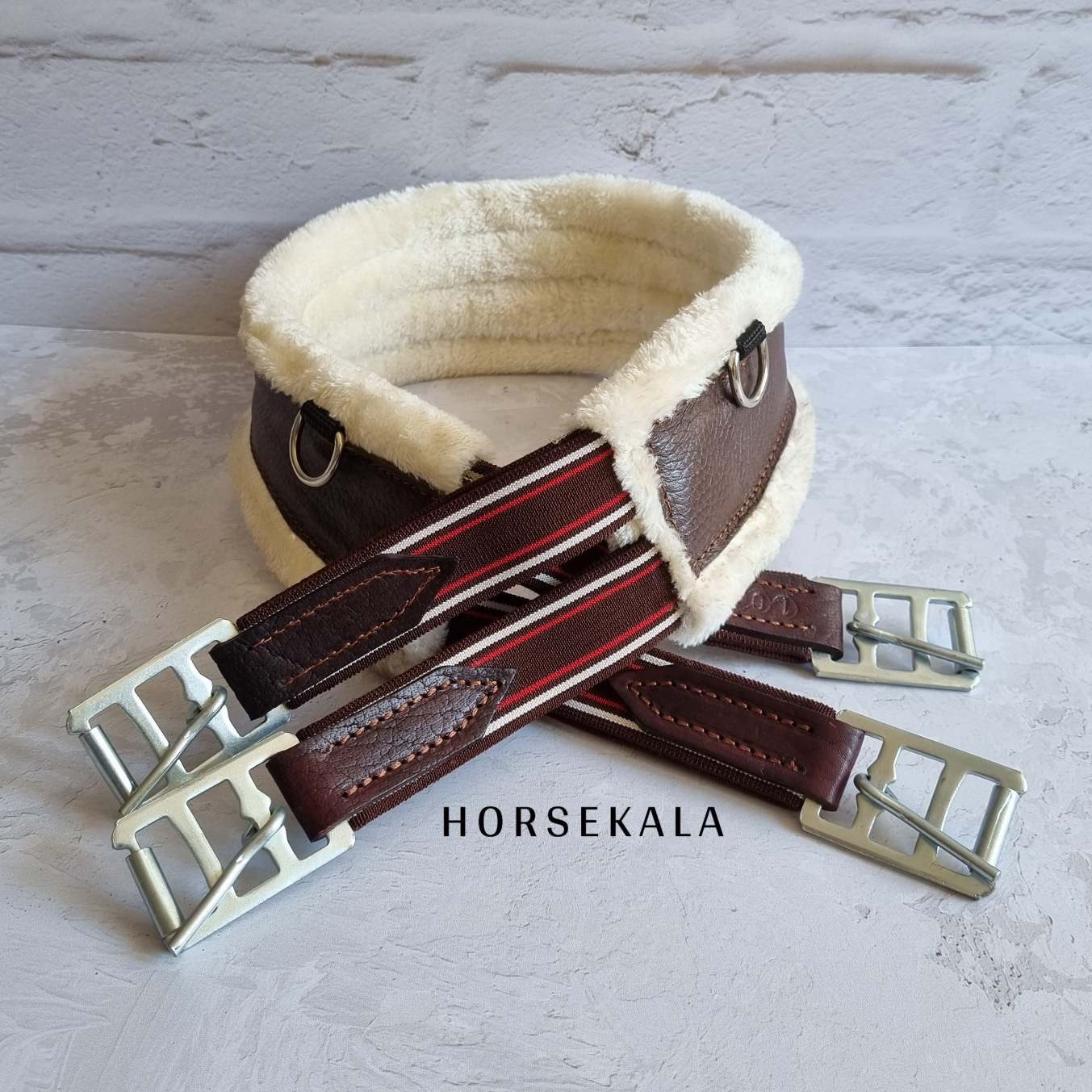 تنگ دو سر کش چرمی خزدار Furred Leather Both Side Elastic Girth