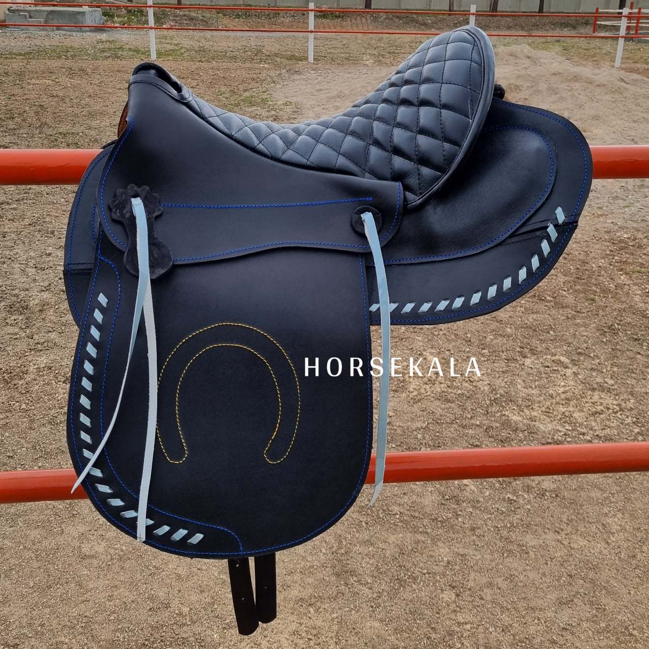زین سواری آزاد Endurance saddle