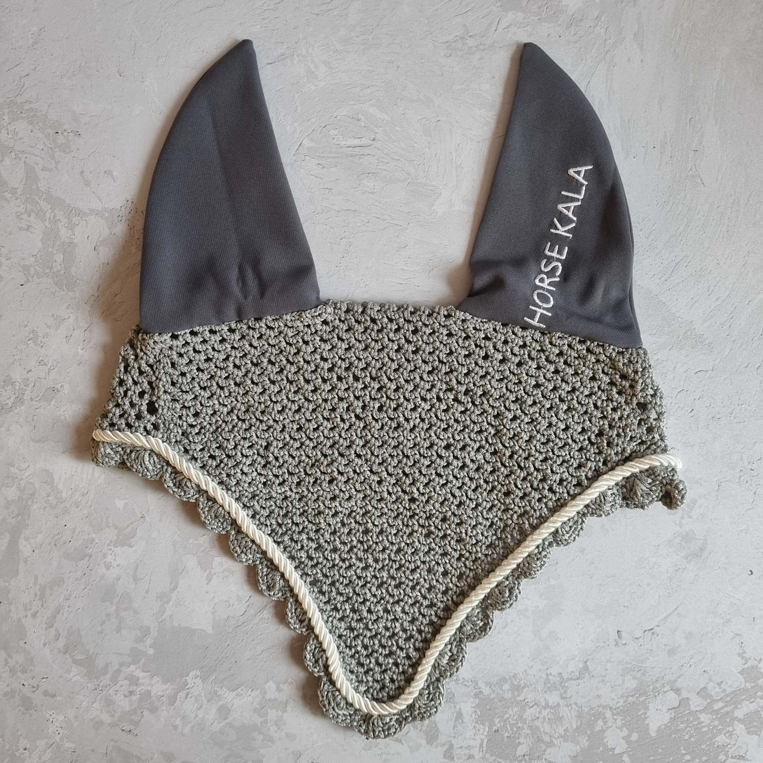 4-روگوشی کلاسیک گلدوزی